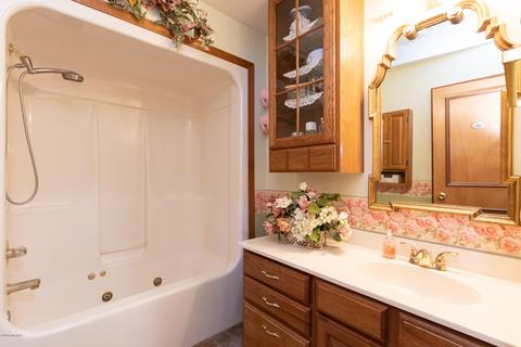 58853 Edgewood Dr, Three Rivers, MI 49093 photo 18