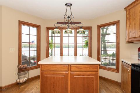 58853 Edgewood Dr, Three Rivers, MI 49093 photo 16