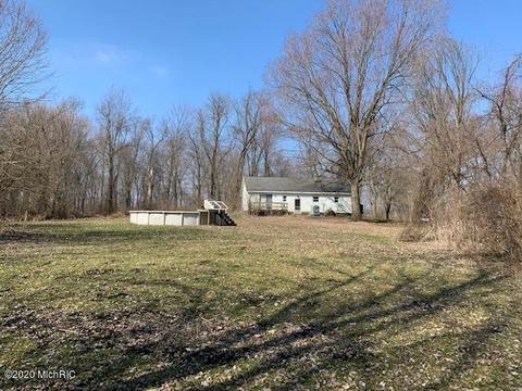 1571 2nd St, Plainwell, MI 49080 photo 9