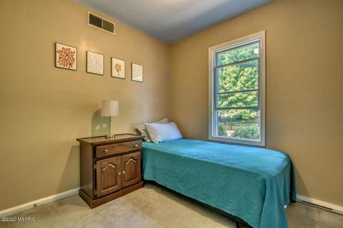 533 Brewer St, Marshall, MI 49068 photo 13