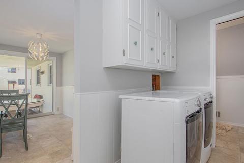 202 Maple Ter, Spring Lake, MI 49456 photo 16