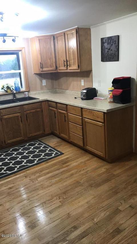 700 170th Ave, Morley, MI 49336 photo 8