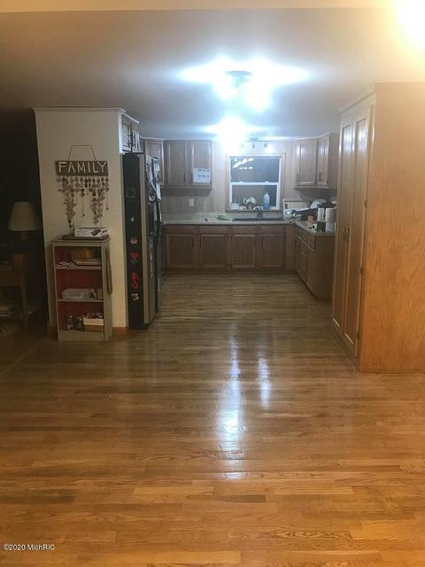 700 170th Ave, Morley, MI 49336 photo 5