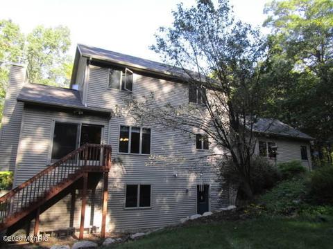 519 Roundtree Dr NE, Ada, MI 49301 photo 45