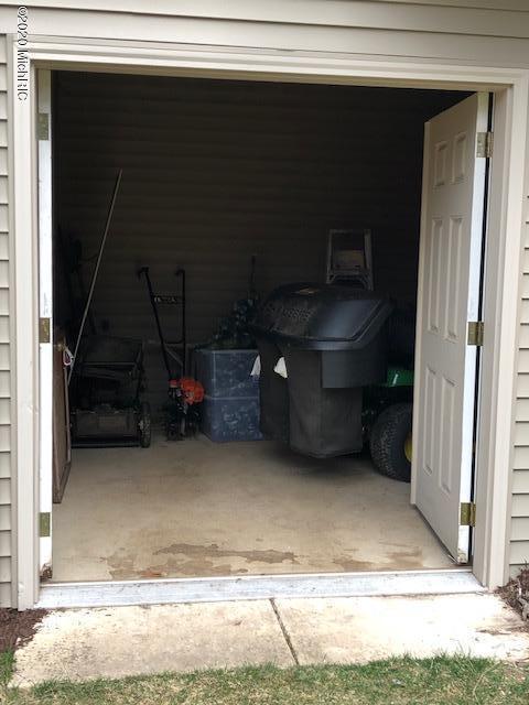 519 Roundtree Dr NE, Ada, MI 49301 photo 47