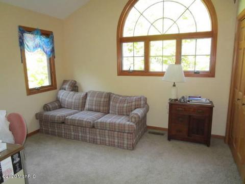 519 Roundtree Dr NE, Ada, MI 49301 photo 30