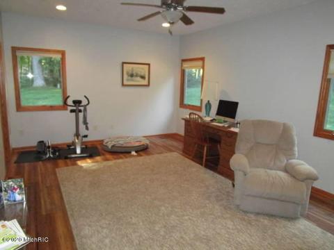 519 Roundtree Dr NE, Ada, MI 49301 photo 19