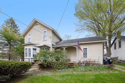 338 High St, Marshall, MI 49068 photo 2