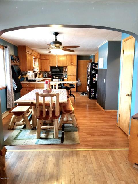 932 Weaver Rd, Bronson, MI 49028 photo 5