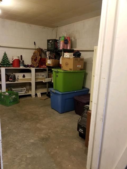 932 Weaver Rd, Bronson, MI 49028 photo 16
