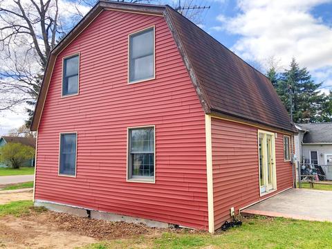 211 E Home St, Edmore, MI 48829 photo 29