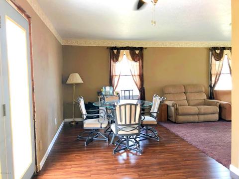 211 E Home St, Edmore, MI 48829 photo 9