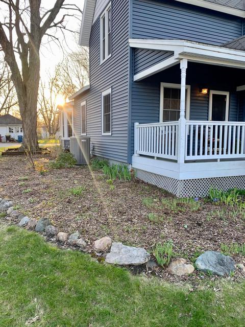 202 Clark St, Buchanan, MI 49107 photo 8