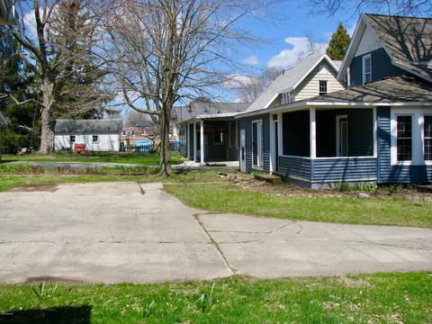 202 Clark St, Buchanan, MI 49107 photo 29