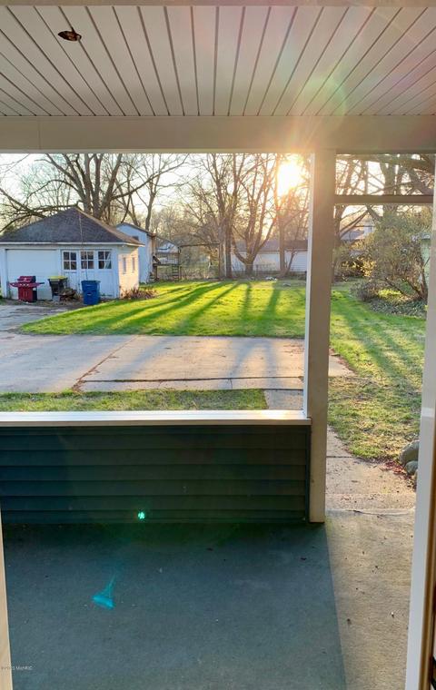 202 Clark St, Buchanan, MI 49107 photo 31