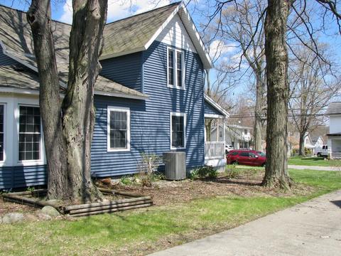 202 Clark St, Buchanan, MI 49107 photo 14