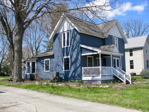 202 Clark St, Buchanan, MI 49107 photo 6