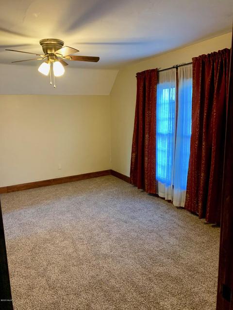 202 Clark St, Buchanan, MI 49107 photo 71