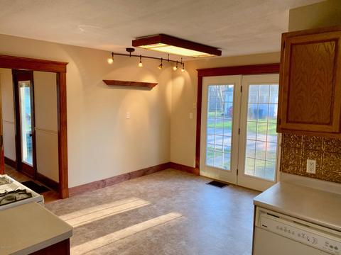 202 Clark St, Buchanan, MI 49107 photo 56
