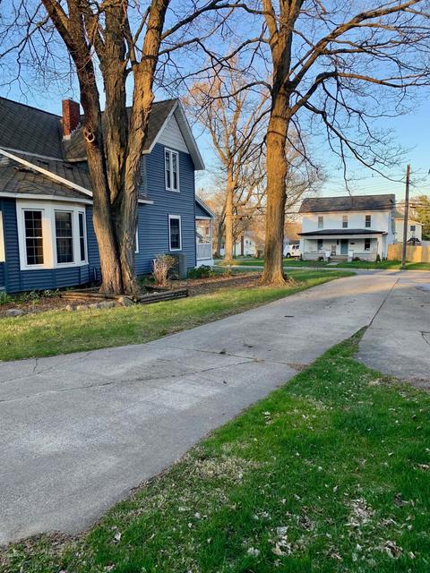 202 Clark St, Buchanan, MI 49107 photo 13