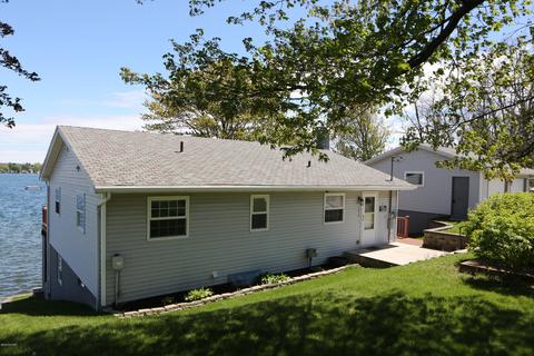 1315 S Derby Rd, Stanton, MI 48888 photo 4