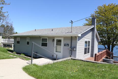1315 S Derby Rd, Stanton, MI 48888 photo 3