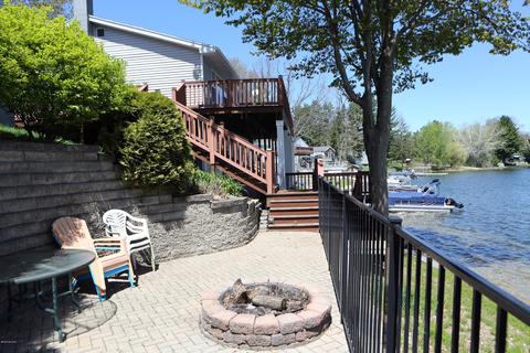 1315 S Derby Rd, Stanton, MI 48888 photo 7