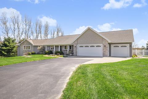 15849 Kane Rd, Plainwell, MI 49080 photo 4
