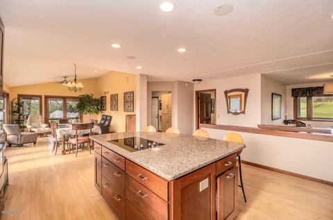 15849 Kane Rd, Plainwell, MI 49080 photo 9