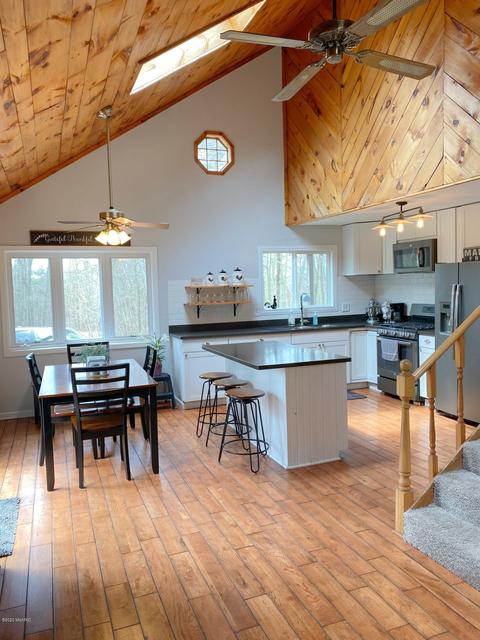 1340 S Locust Ave, White Cloud, MI 49349 photo 10