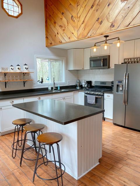 1340 S Locust Ave, White Cloud, MI 49349 photo 11