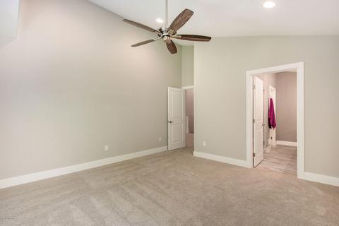 16481 Villa Pkwy, Spring Lake, MI 49456 photo 28