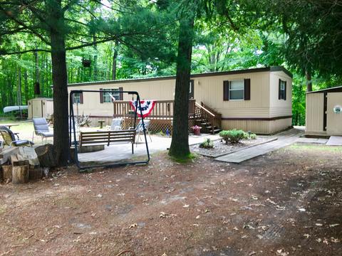 8753 E Ruth Dr, Branch, MI 49402 photo 26