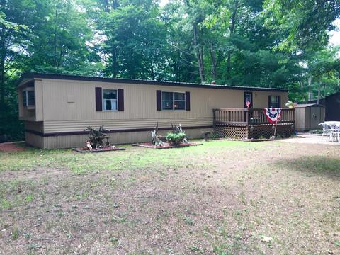 8753 E Ruth Dr, Branch, MI 49402 photo 2