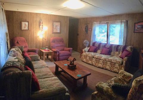 8753 E Ruth Dr, Branch, MI 49402 photo 11