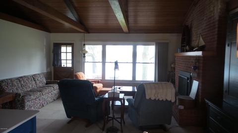 70805 Wayne St, Union, MI 49130 photo 9