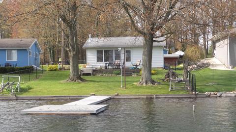 70805 Wayne St, Union, MI 49130 photo 4