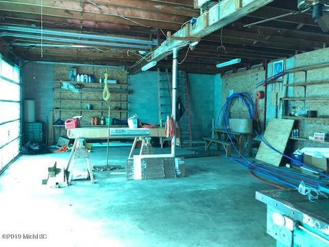 6947 Bird Dr, Evart, MI 49631 photo 25