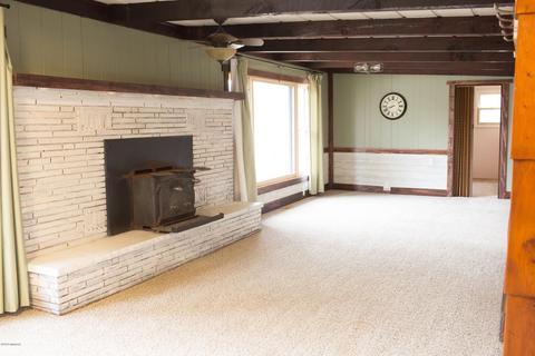 6947 Bird Dr, Evart, MI 49631 photo 5