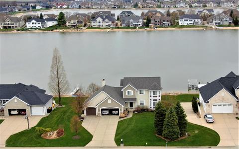 5757 16th Ave Hudsonville Mi 49426 36 Photos Mls 20014625 Movoto