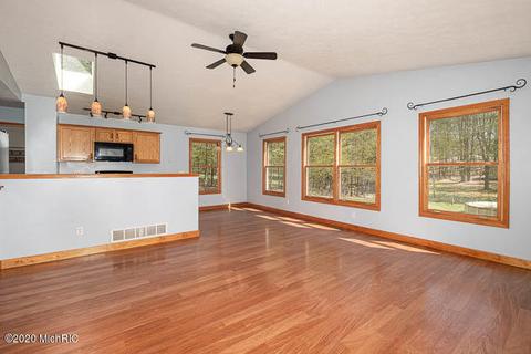 3670 W B Ave, Plainwell, MI 49080 photo 6