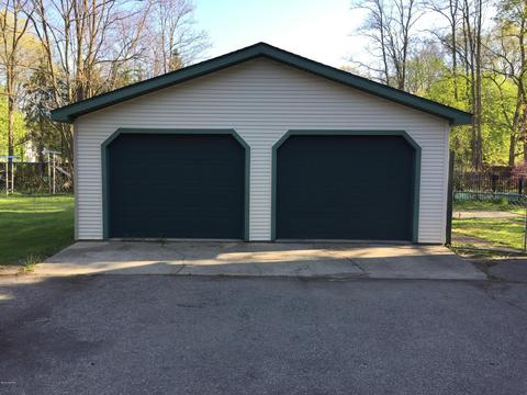 161 E Chicago St, Coldwater, MI 49036 photo 4