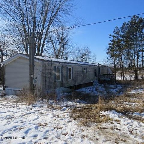 3292 E Boyer Rd, Fenwick, MI 48834 photo 14