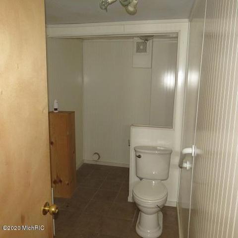3292 E Boyer Rd, Fenwick, MI 48834 photo 13