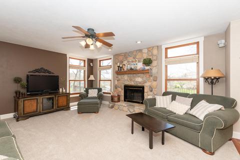 353 Southfork Dr, Plainwell, MI 49080 photo 16
