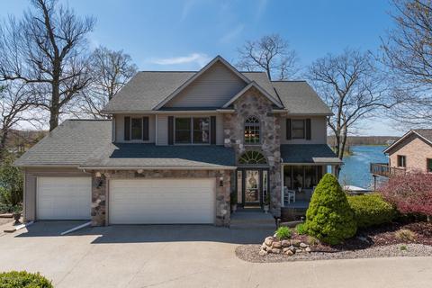 353 Southfork Dr, Plainwell, MI 49080 photo 2