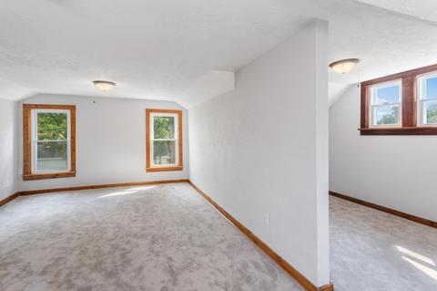 7 Chestnut St, Three Oaks, MI 49128 photo 12