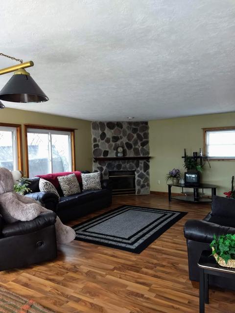 11496 Maple St, Big Rapids, MI 49307 photo 7