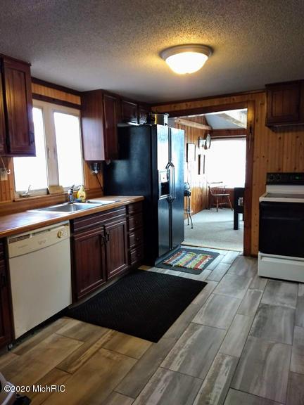11496 Maple St, Big Rapids, MI 49307 photo 15