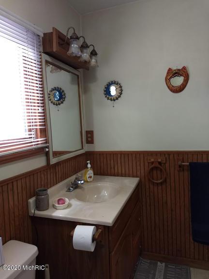 11496 Maple St, Big Rapids, MI 49307 photo 12